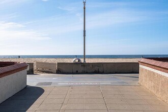 63 9th Ct in Hermosa Beach, CA - Building Photo - Building Photo