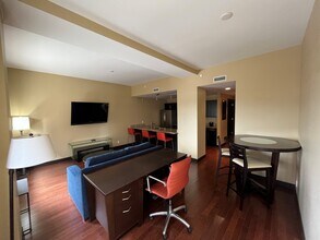 115 W 5th St in Tulsa, OK - Building Photo - Building Photo