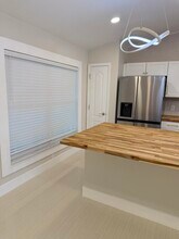2118 NE 22nd Pl in Cape Coral, FL - Building Photo - Building Photo