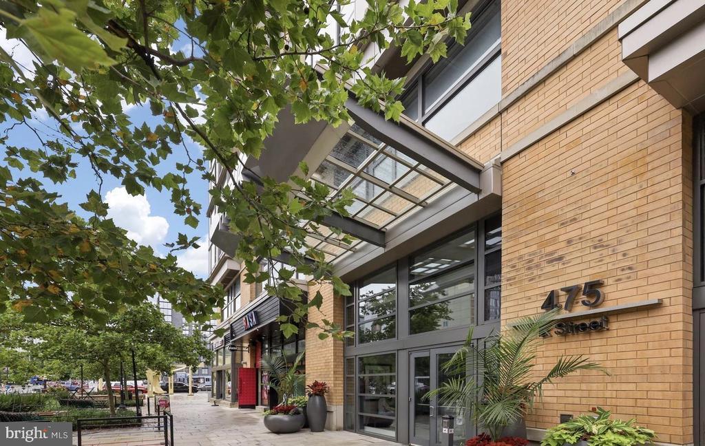 475 K St NW in Washington, DC - Building Photo
