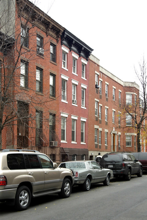 47 Saint Felix St in Brooklyn, NY - Building Photo