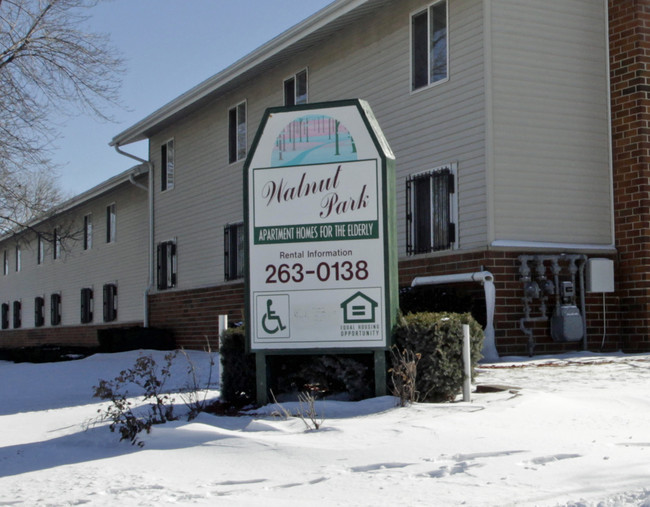 Walnut Park Apartments in Milwaukee, WI - Building Photo - Building Photo