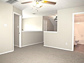 21308 Terreton Springs Dr in Porter, TX - Building Photo - Building Photo