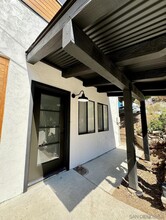 3680 Curlew St in San Diego, CA - Building Photo - Building Photo