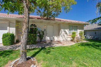 2587 E 610 N in Saint George, UT - Building Photo - Building Photo