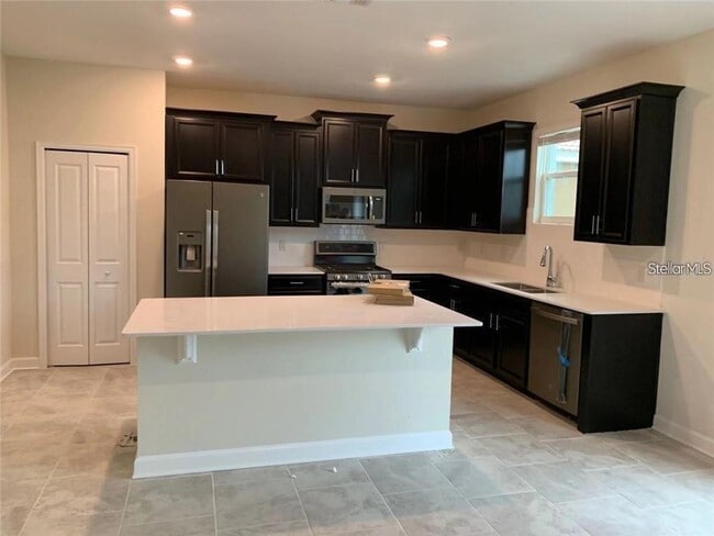 1323 Oak Crest St in Davenport, FL - Building Photo - Building Photo