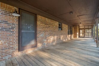9369 Old St Augustine Rd in Tallahassee, FL - Building Photo - Building Photo