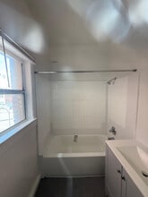 1117 S Norton Ave in Los Angeles, CA - Building Photo - Building Photo