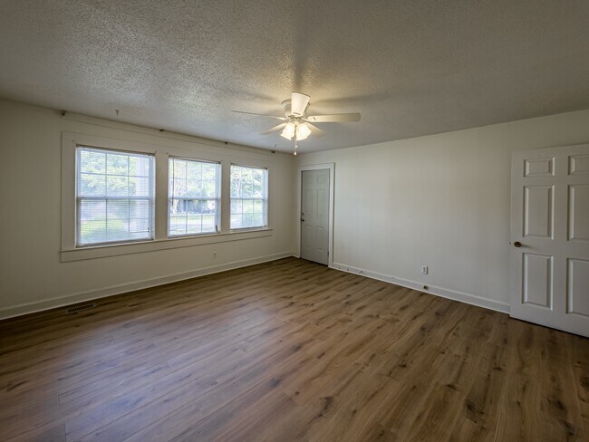 1608 Central Ave in Tifton, GA - Building Photo - Building Photo