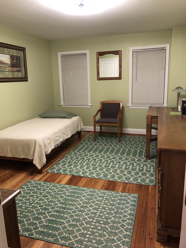 property at 20 S Carrollton Ave