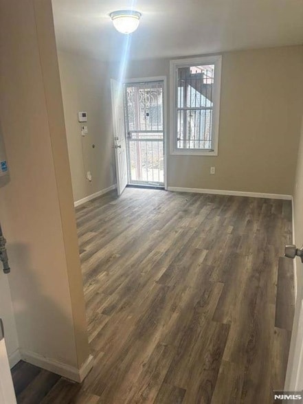 172 N Main St, Unit 5 in Paterson, NJ - Building Photo - Building Photo