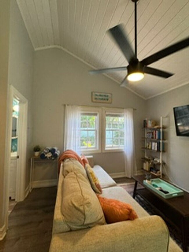 914 Packer St in Key West, FL - Building Photo - Building Photo