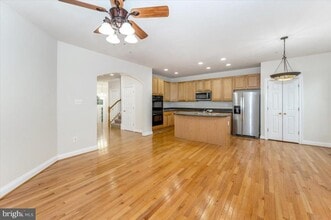 23029 Birch Mead Rd in Clarksburg, MD - Building Photo - Building Photo