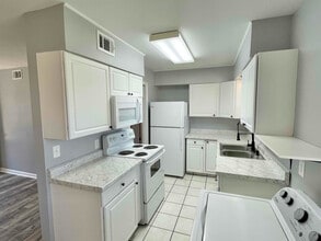 516 Hayes St in Jacksonville, AR - Building Photo - Building Photo