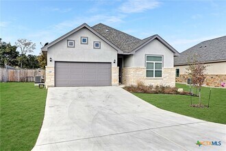 620 Carriage House in Spring Branch, TX - Building Photo - Building Photo