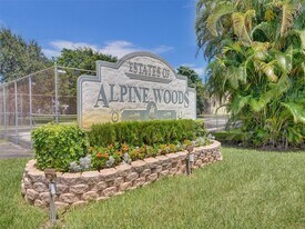 8662 Bridle Path Ct in Davie, FL - Building Photo