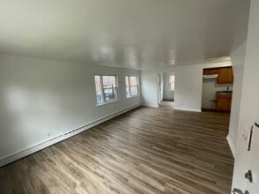 50 Union Ave, Unit 1 in Irvington, NJ - Foto de edificio - Building Photo