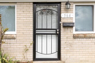 564 Marquette Dr in Detroit, MI - Building Photo - Building Photo