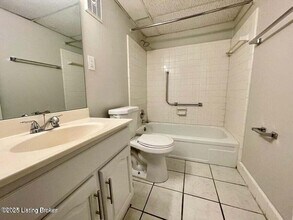 428 N Hite Ave in Louisville, KY - Building Photo - Building Photo