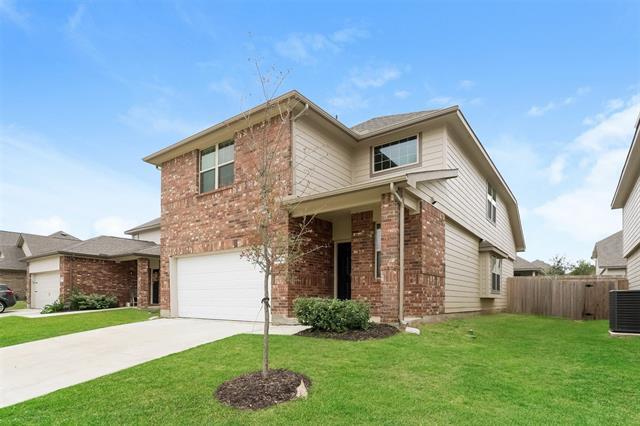 8232 Camellia Tree Ct in Fort Worth, TX - Building Photo