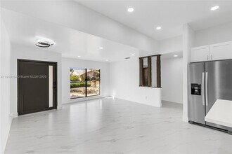 2149 NW 85th Ln in Coral Springs, FL - Building Photo - Building Photo