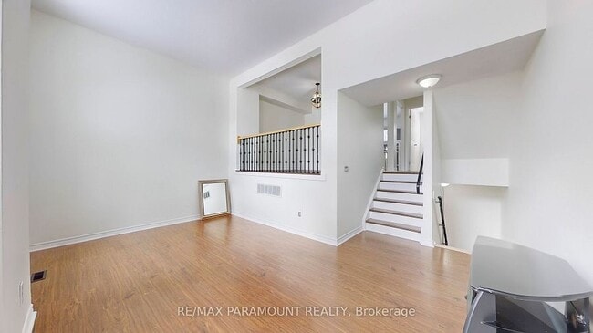 property at 7-443 Manse Rd