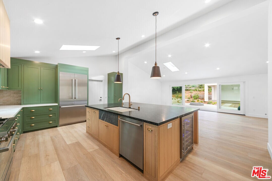 6174 Paseo Cyn Dr in Malibu, CA - Building Photo