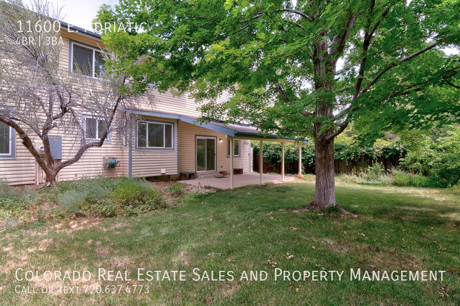 11600 E Adriatic Pl in Aurora, CO - Building Photo