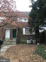 302 E Essex Ave in Lansdowne, PA - Building Photo
