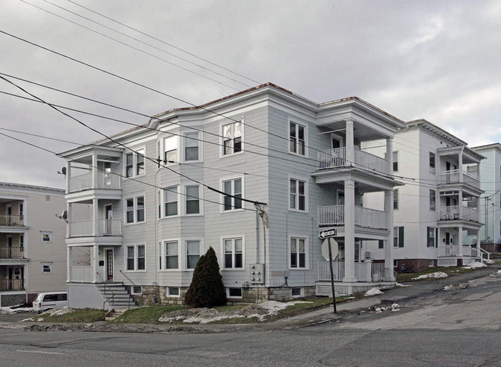 15 Jefferson St in Lewiston, ME - Foto de edificio