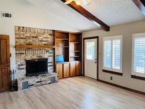 1706 Roosevelt St in Bastrop, TX - Building Photo - Building Photo