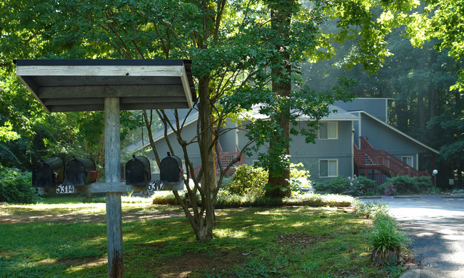 5312-5314 Covey Ct in Raleigh, NC - Building Photo - Building Photo