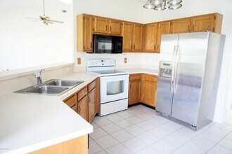 3915 Station Ct S in Jacksonville, FL - Building Photo - Building Photo