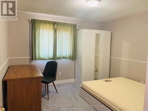 99 Hawkshead Crescent in Toronto, ON - Building Photo - Building Photo