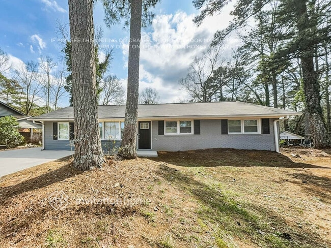 property at 4172 Renfrew Ct SW