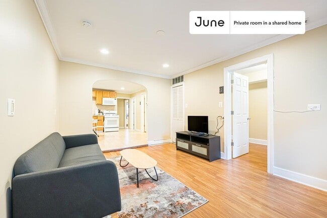 Room in Shared 3 bed/1 bath home, Unit A in Chicago, IL - Foto de edificio - Building Photo