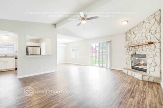 7800 MacDougall Dr in Jacksonville, FL - Building Photo - Building Photo