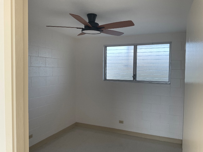 3118 Waialae Ave in Honolulu, HI - Building Photo - Building Photo