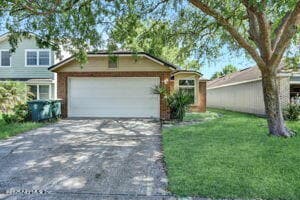 property at 11065 Santa Fe St N