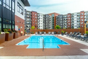 Latitude 49 at Sage Creek in Winnipeg, MB - Building Photo