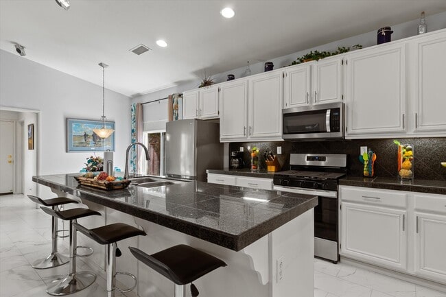 property at 26696 Avenida Quintana