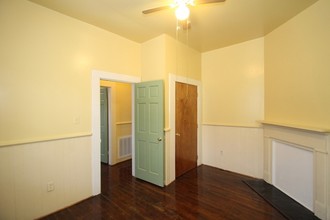 (542 E Huntingdon St.) in Savannah, GA - Building Photo - Interior Photo