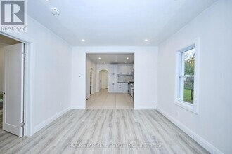 65 Almond St in Welland, ON - Building Photo - Building Photo