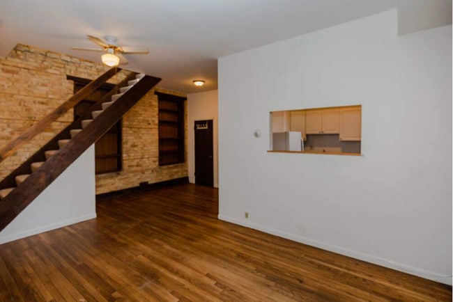 1251 W Belden Ave in Chicago, IL - Foto de edificio - Building Photo