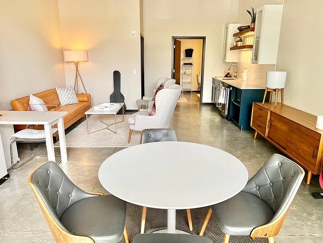 815 E Mifflin St in Madison, WI - Building Photo - Building Photo