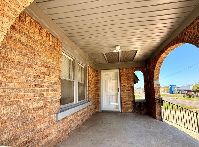 1928 NW 23rd St in Oklahoma City, OK - Building Photo - Building Photo