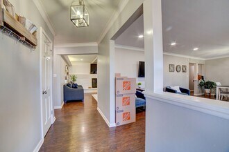 5832 S Hudson Pl in Tulsa, OK - Building Photo - Building Photo