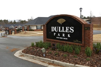 Dulles Park Apartments in Gray, GA - Foto de edificio - Building Photo