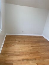 1828 N Pulaski Rd in Chicago, IL - Building Photo - Building Photo