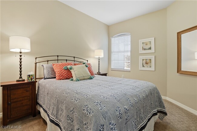 1214 Sweetwater Ln in Naples, FL - Building Photo - Building Photo